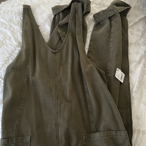 NEW! Free People We The Free High Roller Jumpsuit - Picture 5 of 6